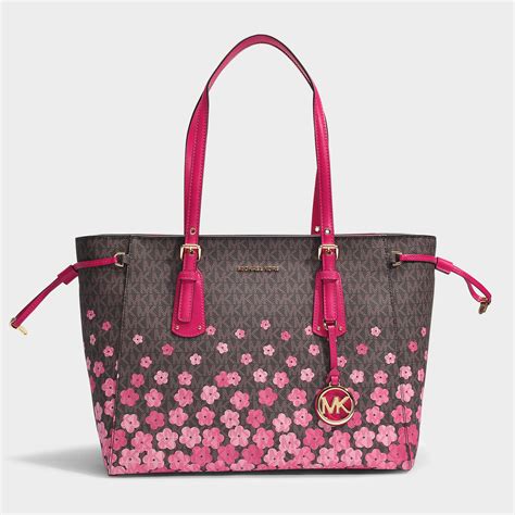 michael kors black flower purse|Michael Kors black ribbed purses.